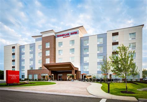 Town suites - TownePlace Suites by Marriott. Marriott Executive Apartments. element. PRODUCTION ENV. TownePlace Suites has over 275 locations across the US and Canada eligible for Marriott Rewards Member Rates. Search for TownePlace Suites near you. 